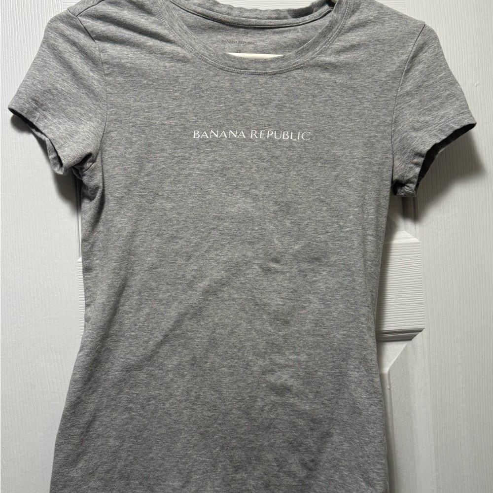 Banana Republic Heather Gray Short Sleeve Tee